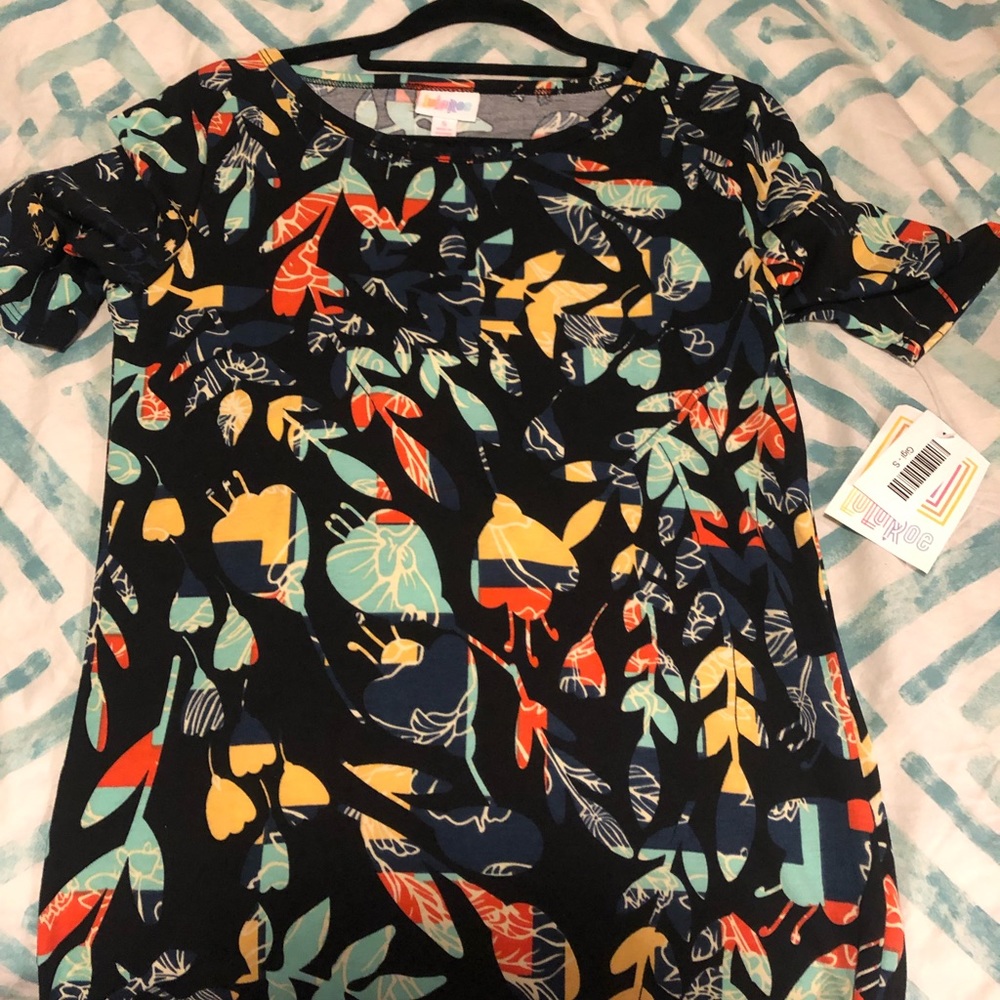 LuLaRoe Gigi top